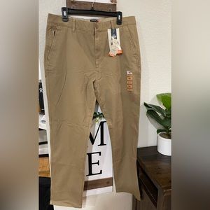 Men’s Dockers